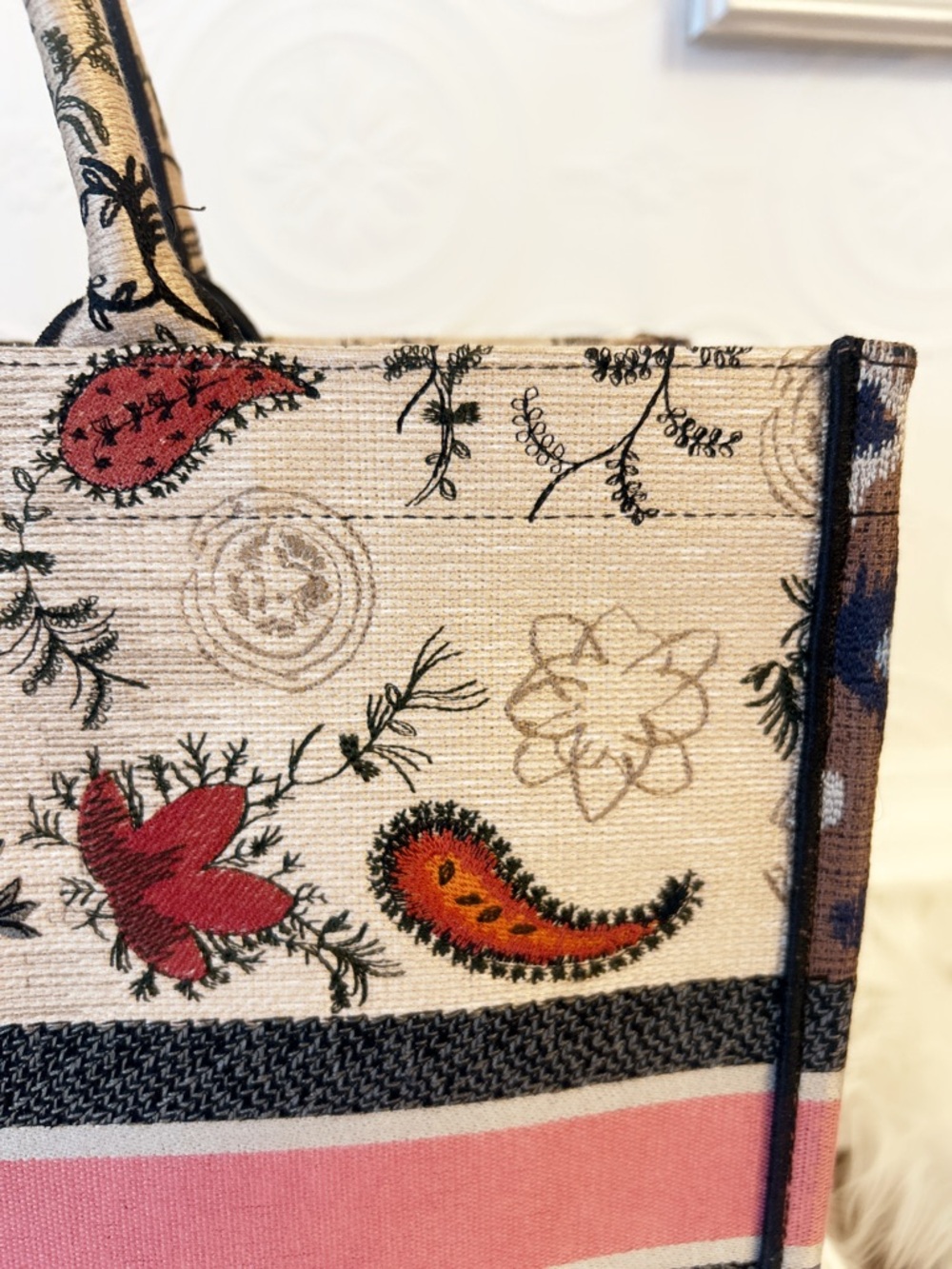 Dior Jacquard Embroidered Book Tote, Large, with dust bag & insert - Picture 8 of 14